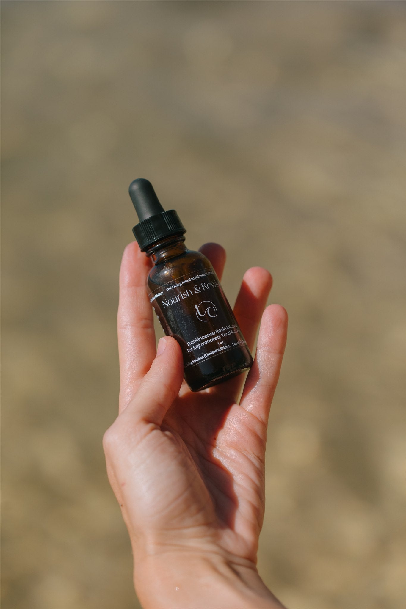 Nourishing face oil