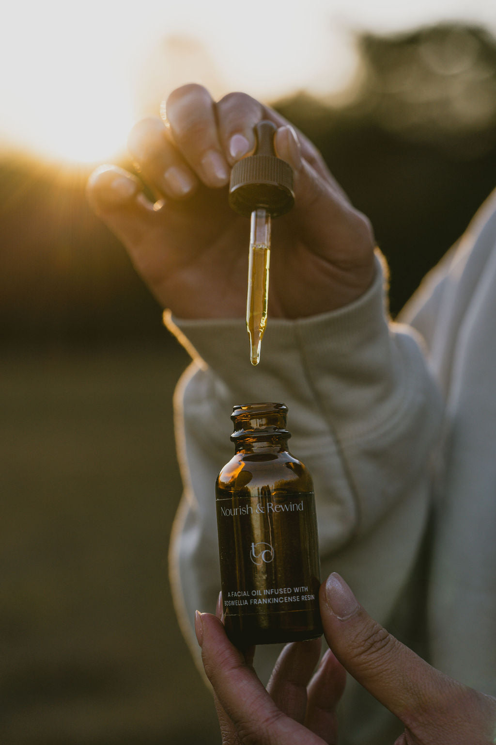 Nourish & Rewind | Facial oil infused with Boswellia Frankincense Resin